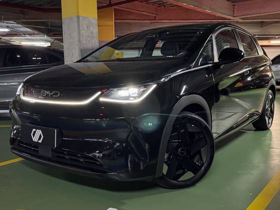 BYD DOLPHIN 45,1 KW ELÉTRICO SE BYD DOLPHIN 45,1 KW ELÉTRICO SE
